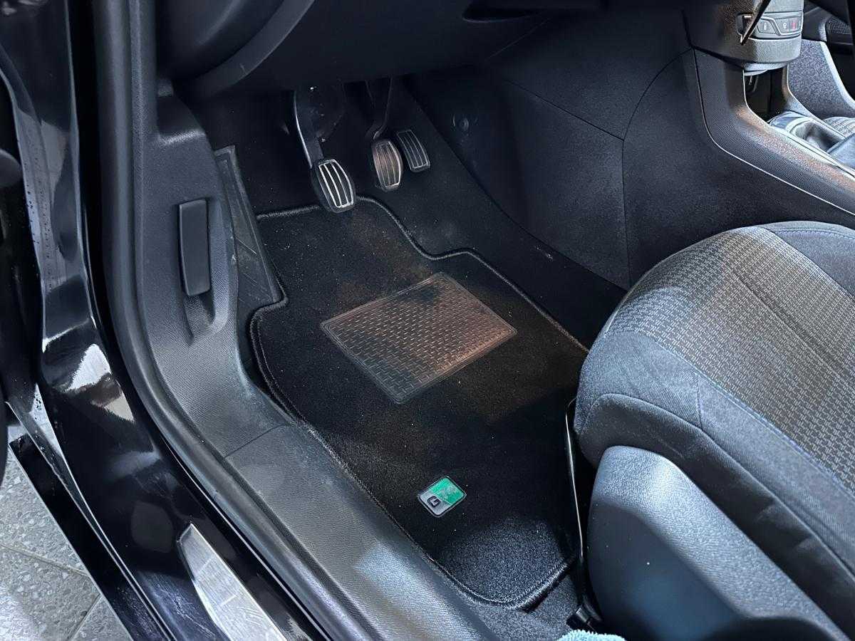 peugeot-308-2019-diesel-1499cc