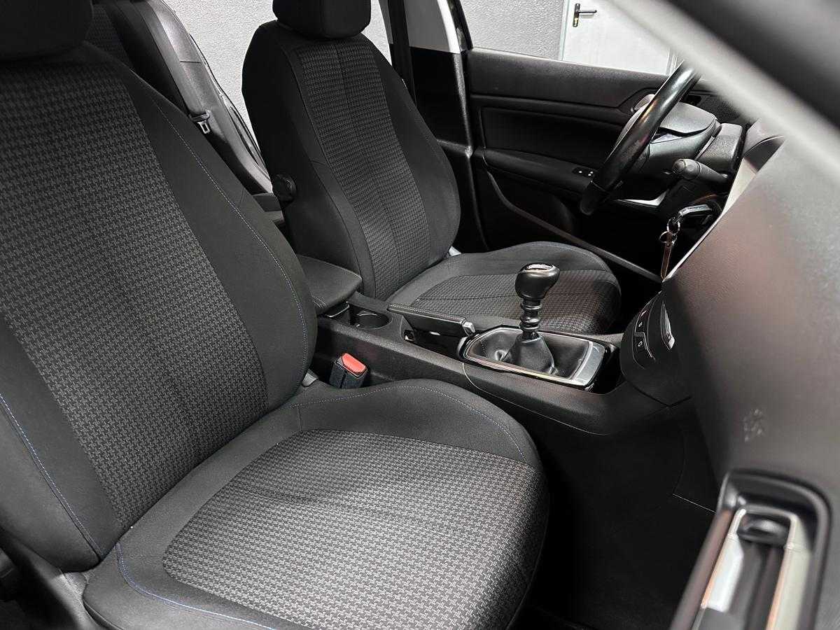 peugeot-308-2019-diesel-1499cc