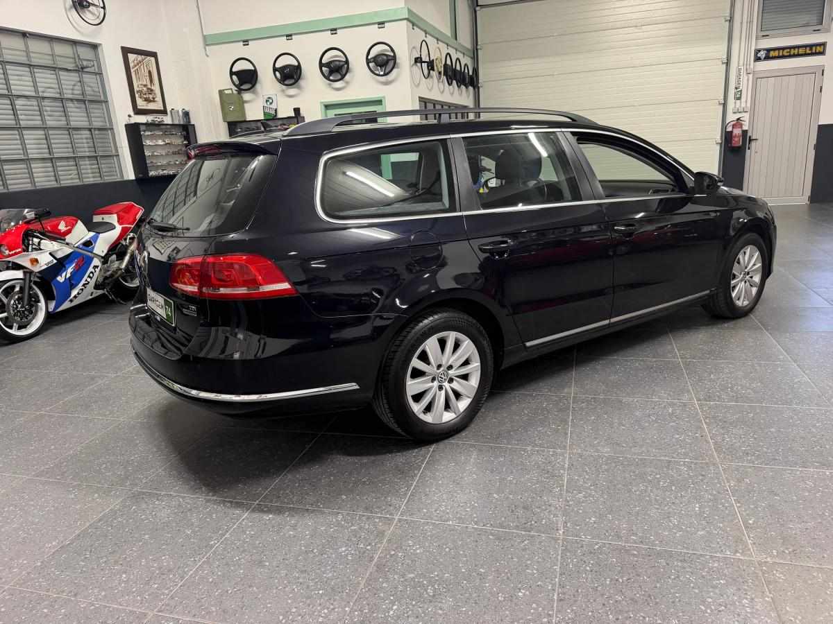 volkswagen-passat-variant-2013-diesel-1598cc