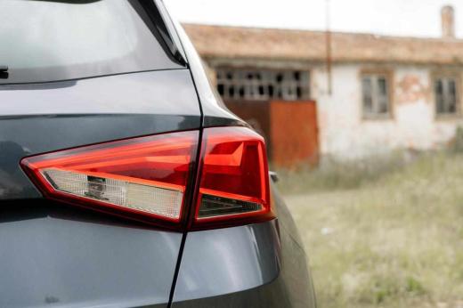 seat-arona-1-0-tsi-2022-gasolina-999cc