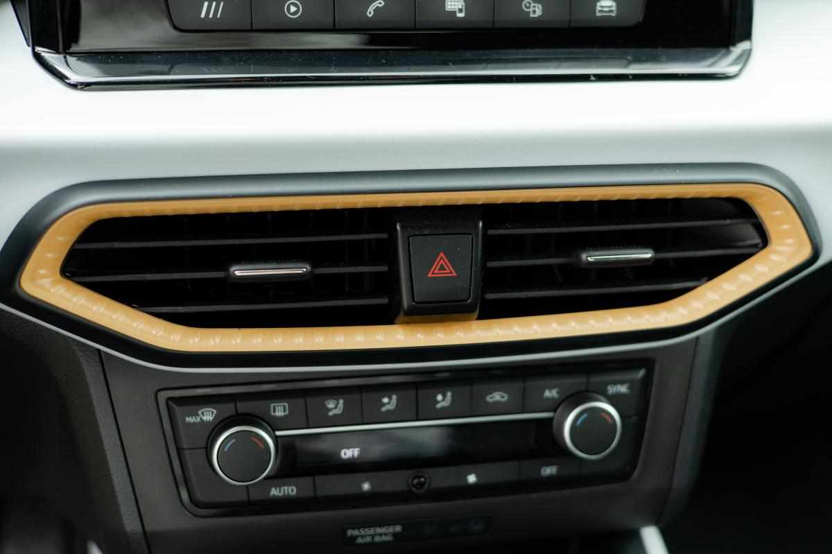 seat-arona-1-0-tsi-2022-gasolina-999cc