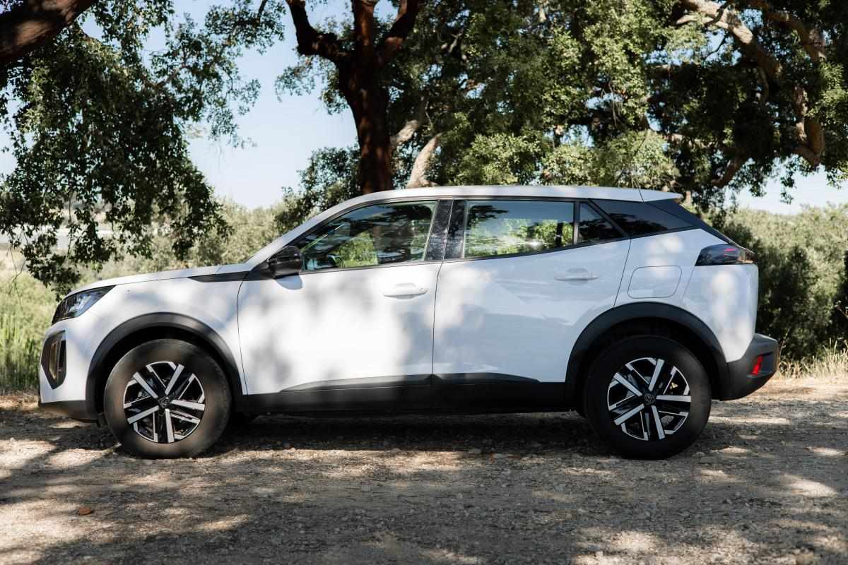 peugeot-2008-1-2-puretech-2024-gasolina-1199cc