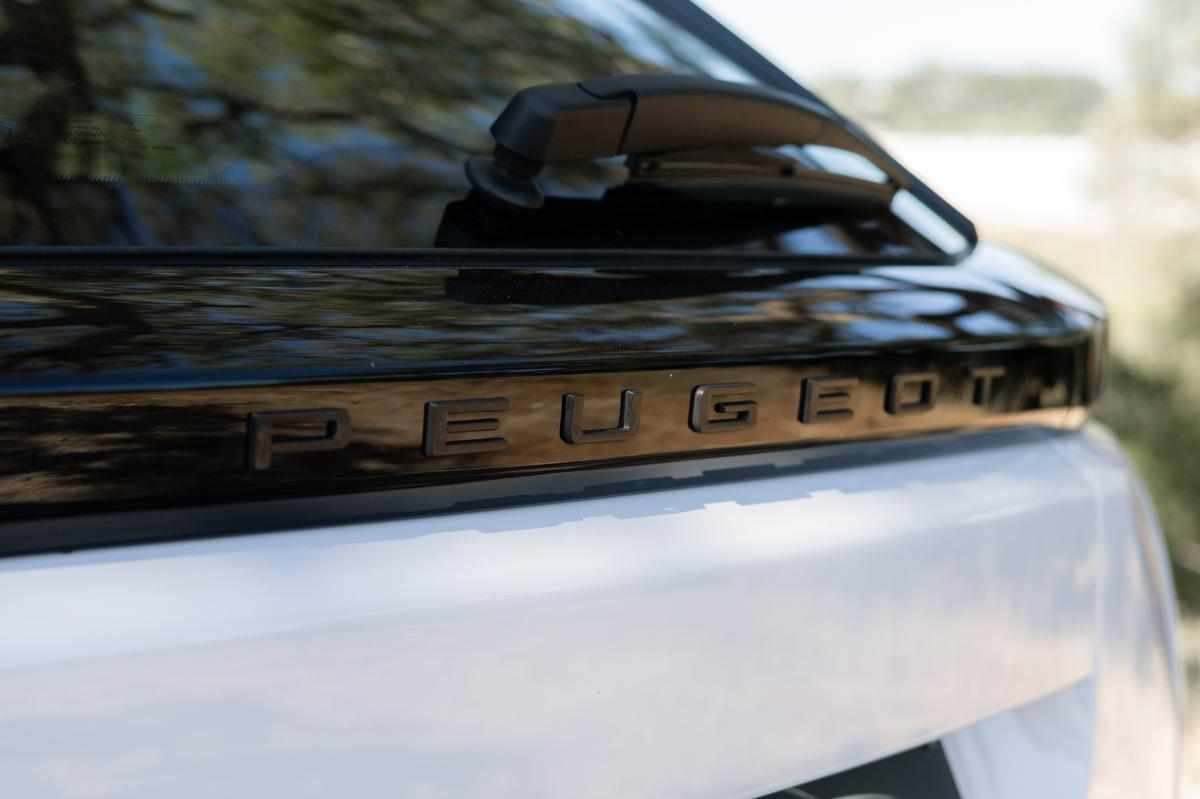 peugeot-2008-1-2-puretech-2024-gasolina-1199cc