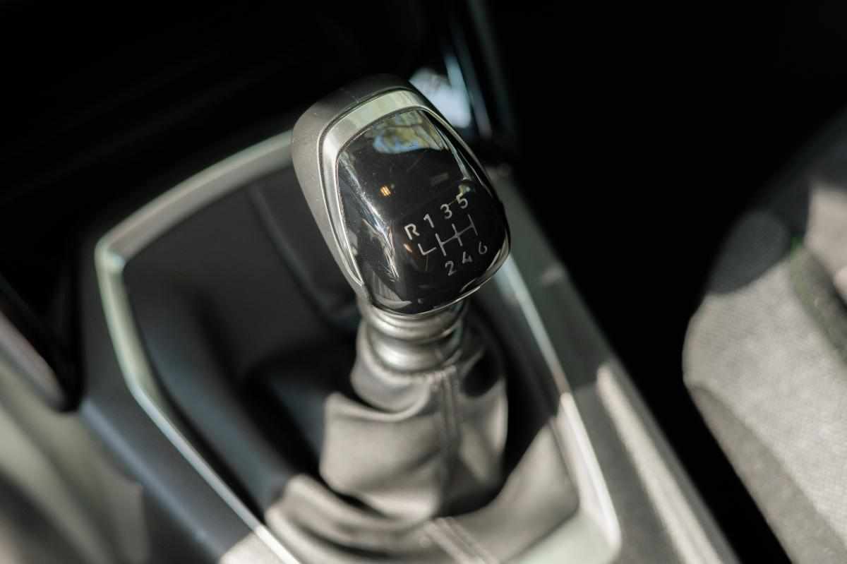 peugeot-2008-1-2-puretech-2024-gasolina-1199cc