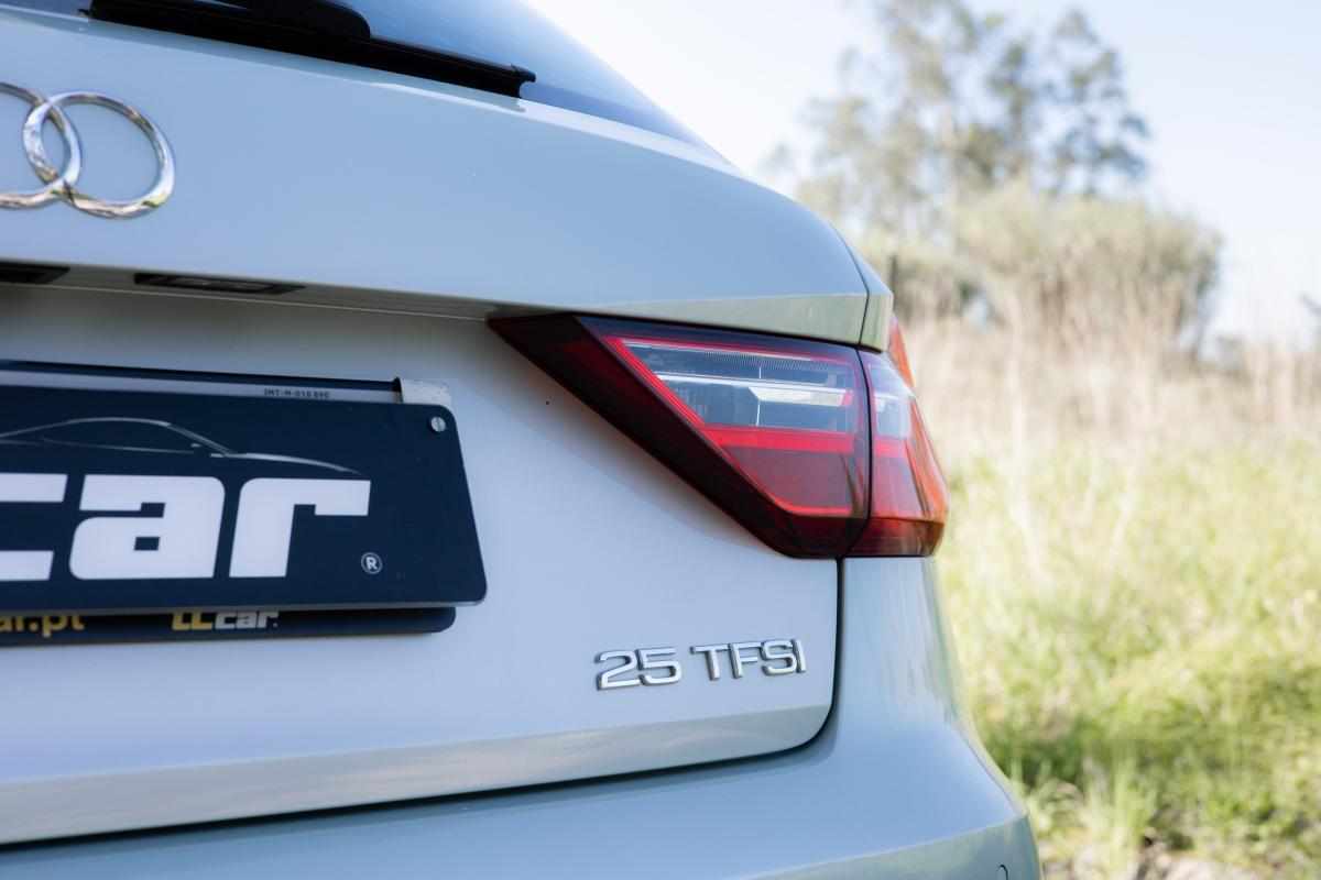 audi-a1-25-tfsi-2024-gasolina-999cc