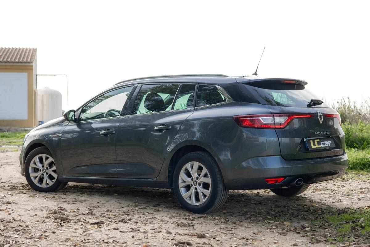 renault-megane-1-6-sce-2018-gasolina-1197cc