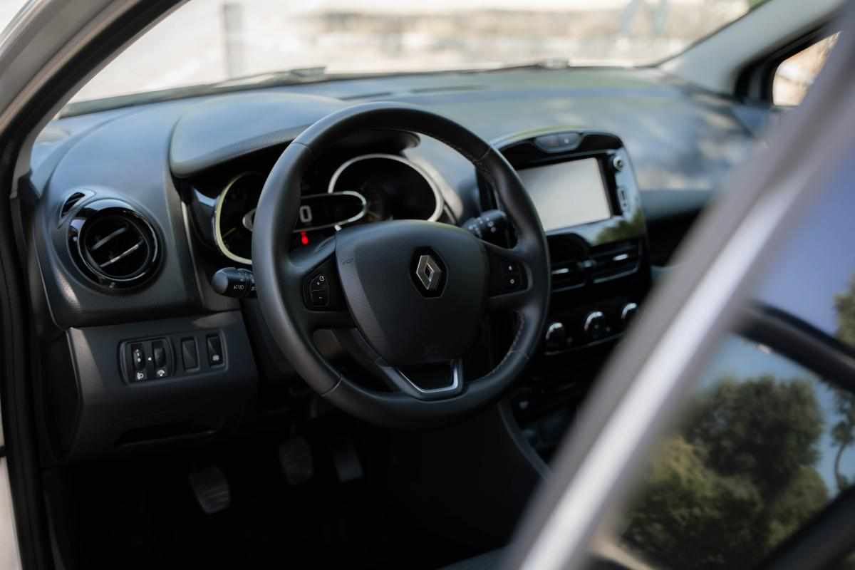 renault-clio-0-9-tce-2014-gasolina-898cc