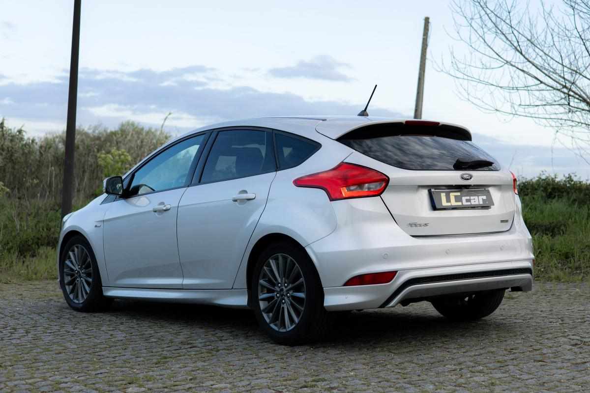 ford-focus-1-0-ecoboost-mild-hybrid-2018-gasolina-999cc