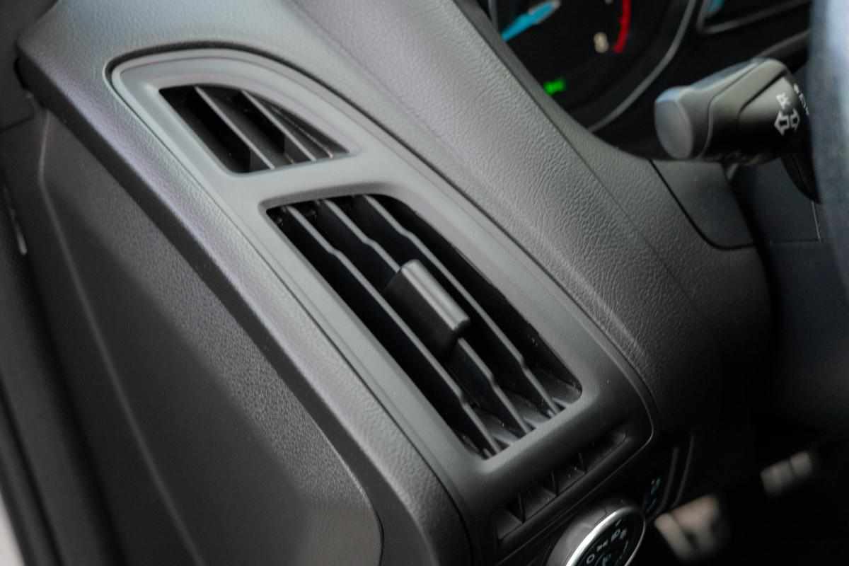 ford-focus-1-0-ecoboost-mild-hybrid-2018-gasolina-999cc