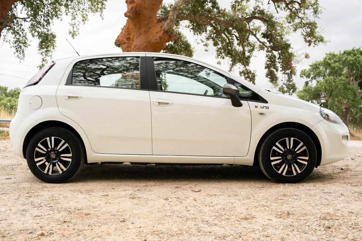 fiat-punto-1-2-ss-2015-gasolina-1242cc