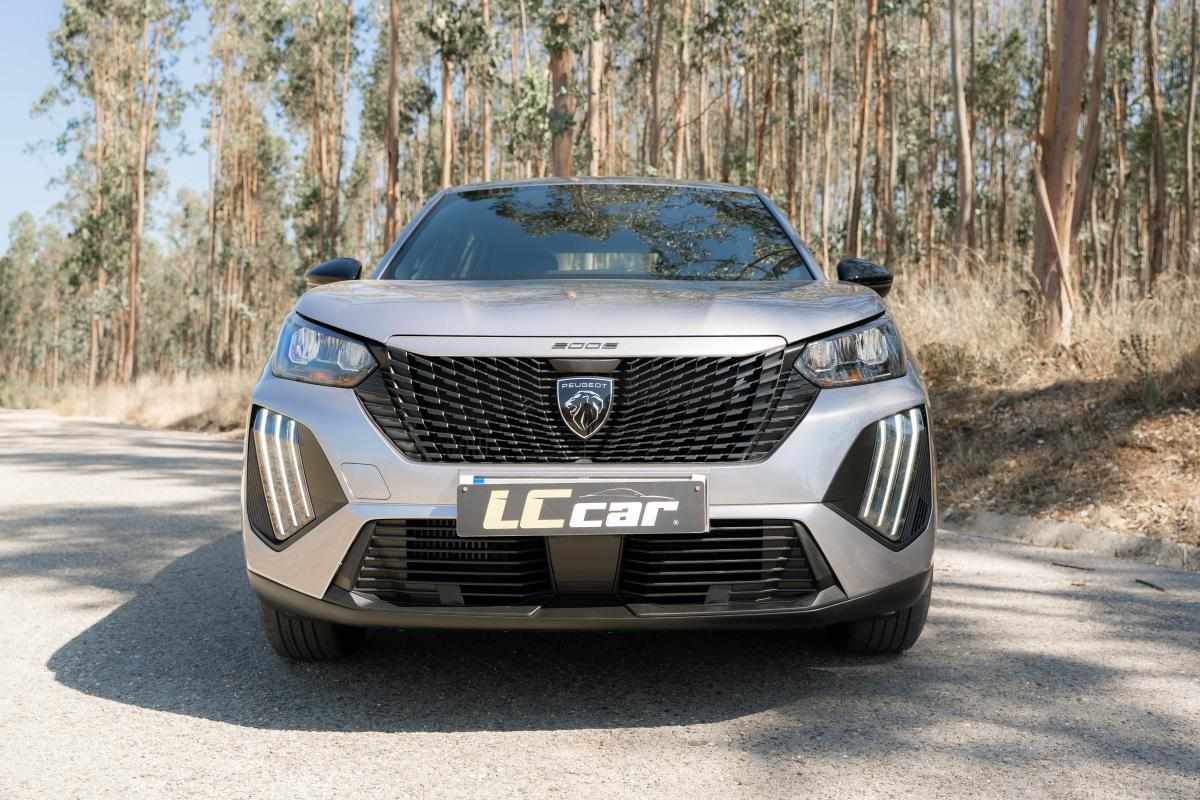 peugeot-2008-1-2-puretech-2024-gasolina-1199cc