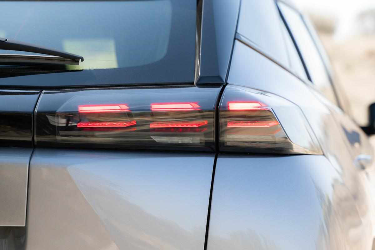 peugeot-2008-1-2-puretech-2024-gasolina-1199cc