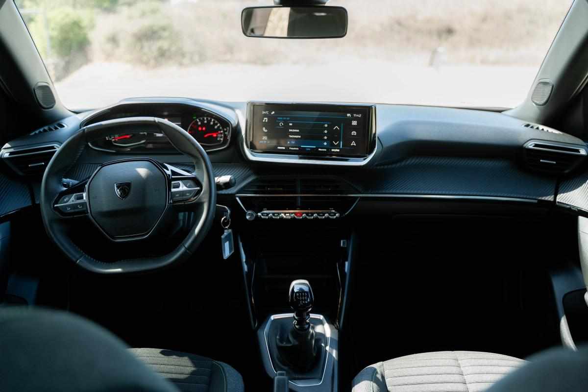 peugeot-2008-1-2-puretech-2024-gasolina-1199cc