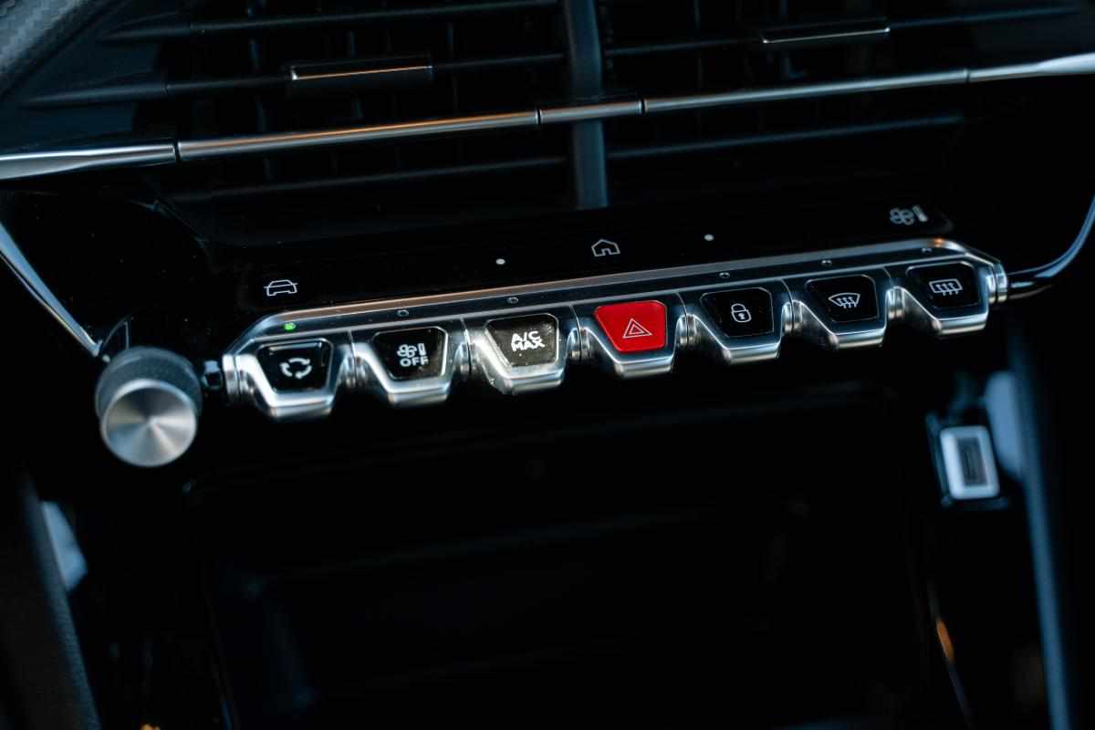 peugeot-2008-1-2-puretech-2024-gasolina-1199cc