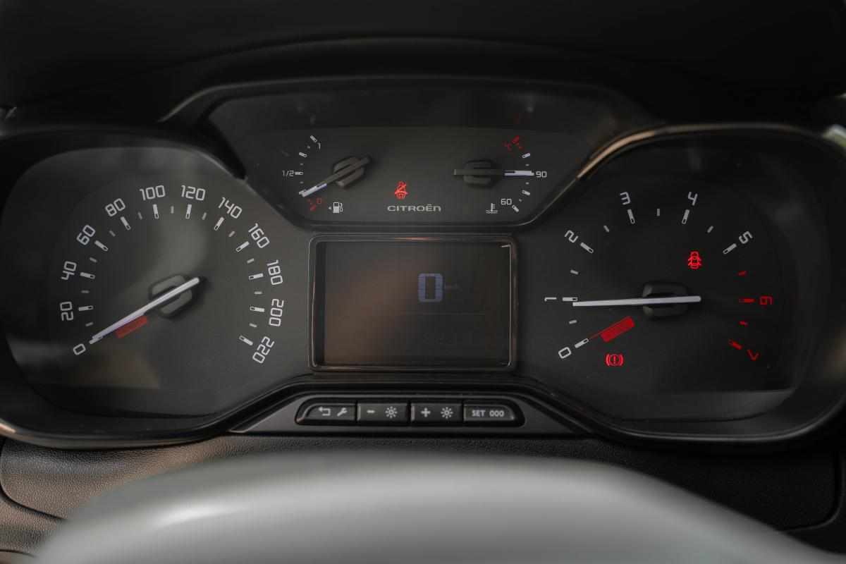citroen-c3-1-2-puretech-2017-gasolina-1199cc