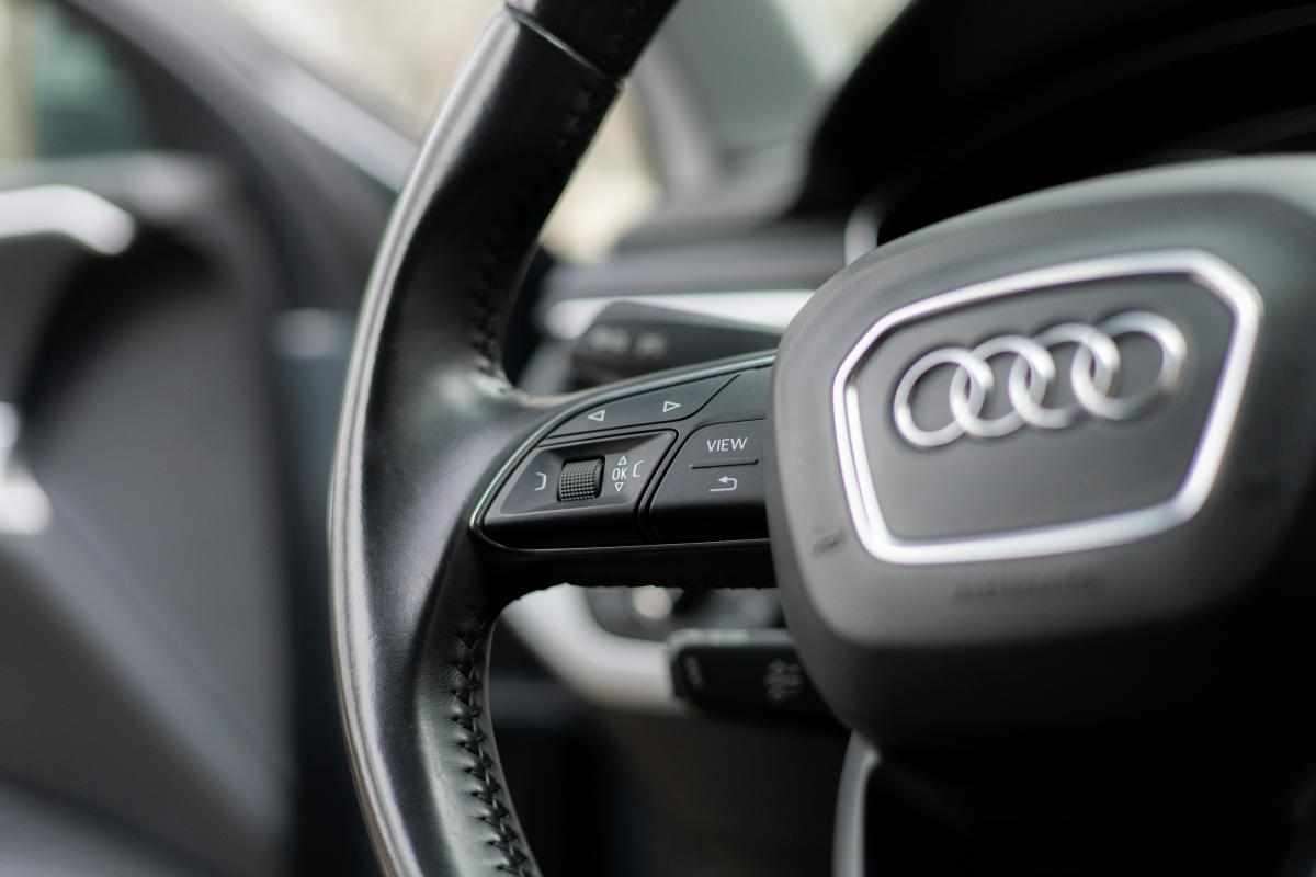 audi-a4-2-0-tdi-2017-diesel-1968cc