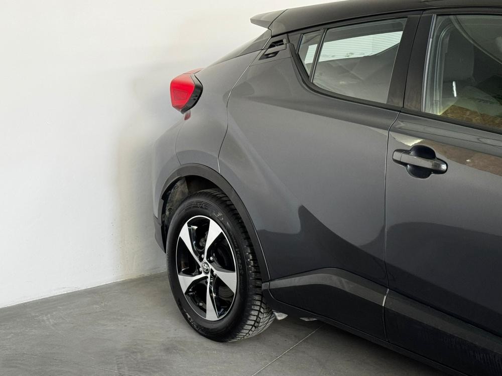 toyota-c-hr-2019-hibrido-a-gasolina-1798cc