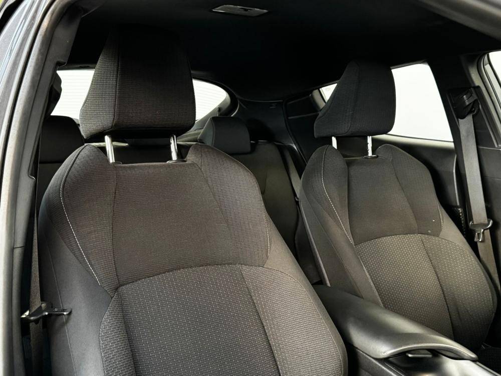 toyota-c-hr-2019-hibrido-a-gasolina-1798cc