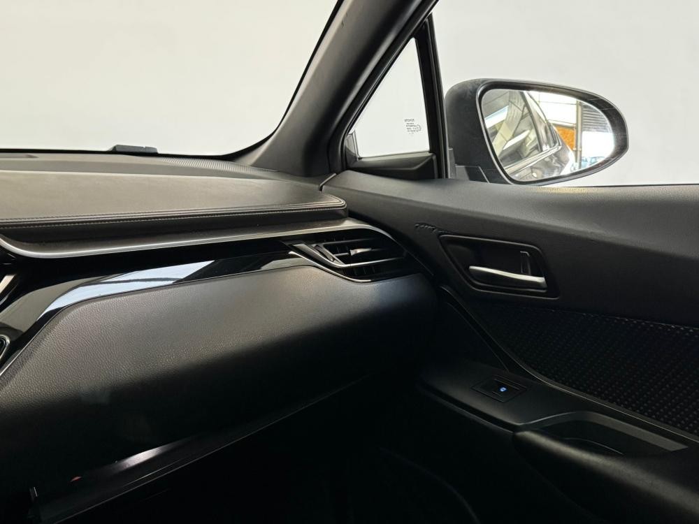 toyota-c-hr-2019-hibrido-a-gasolina-1798cc