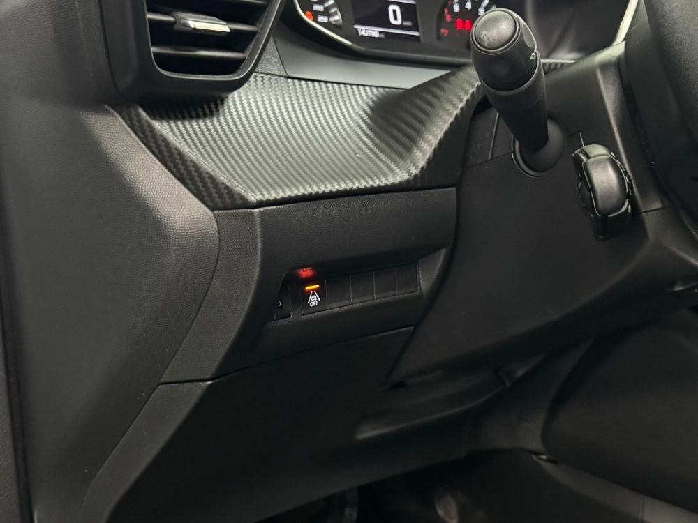 peugeot-2008-2020-diesel-1499cc
