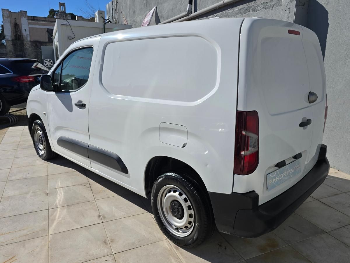 peugeot-partner-2020-diesel-1499cc
