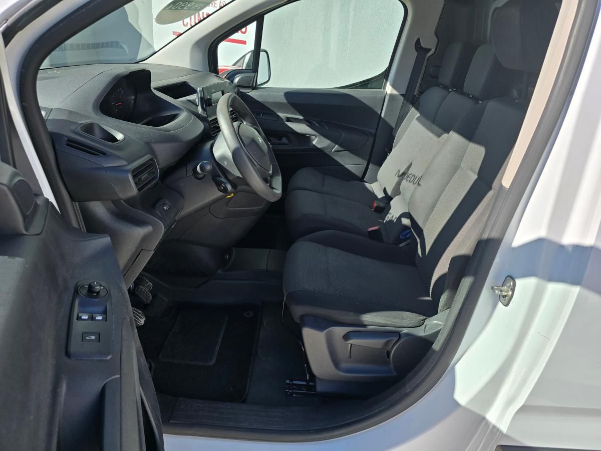 peugeot-partner-2020-diesel-1499cc