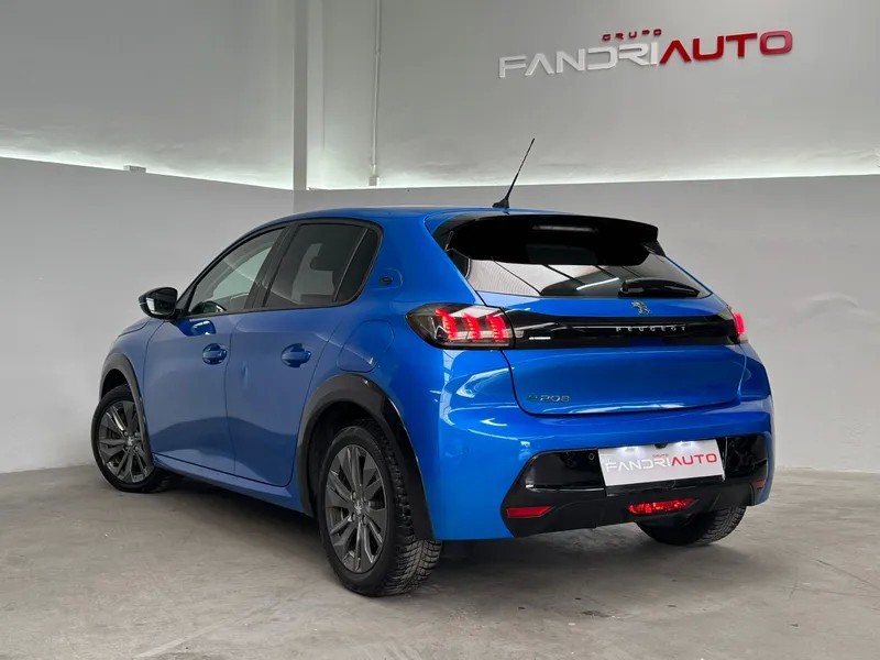 peugeot-208-2020-eletrico-500cc