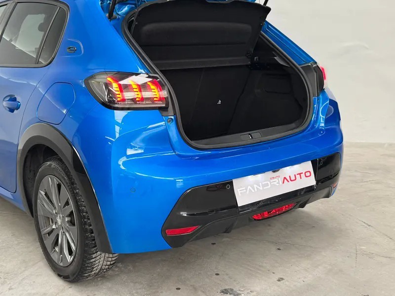 peugeot-208-2020-eletrico-500cc