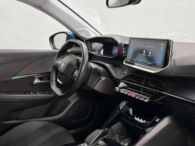 peugeot-208-2020-eletrico-500cc