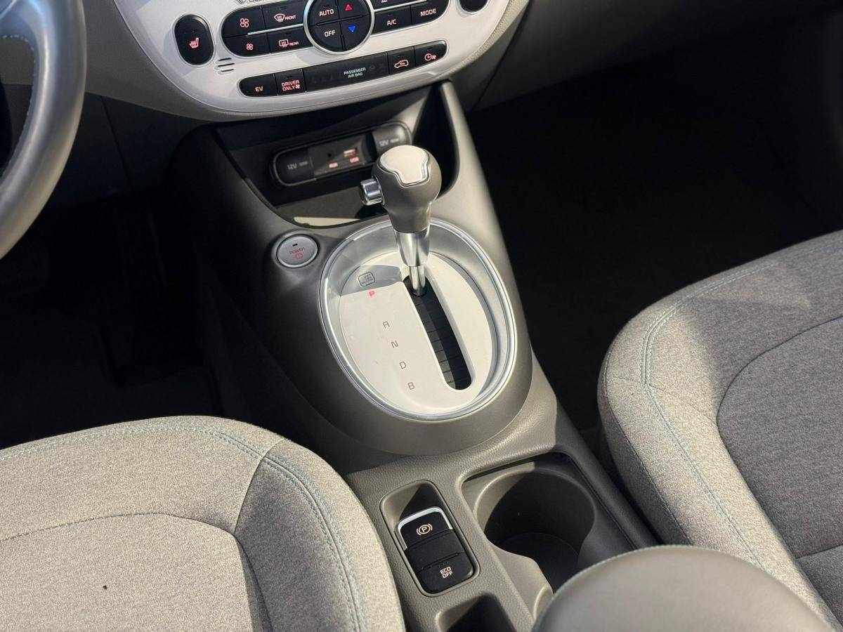 kia-soul-2017-eletrico-1400cc