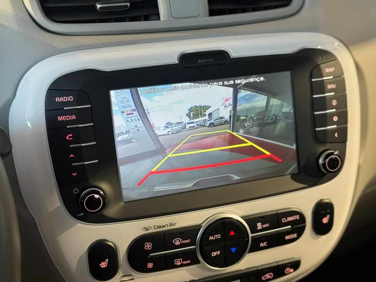 kia-soul-2017-eletrico-1400cc