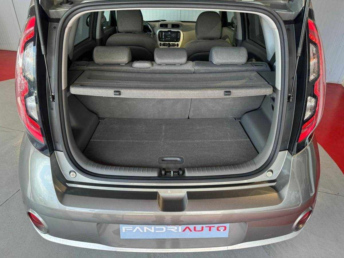 kia-soul-2017-eletrico-1400cc