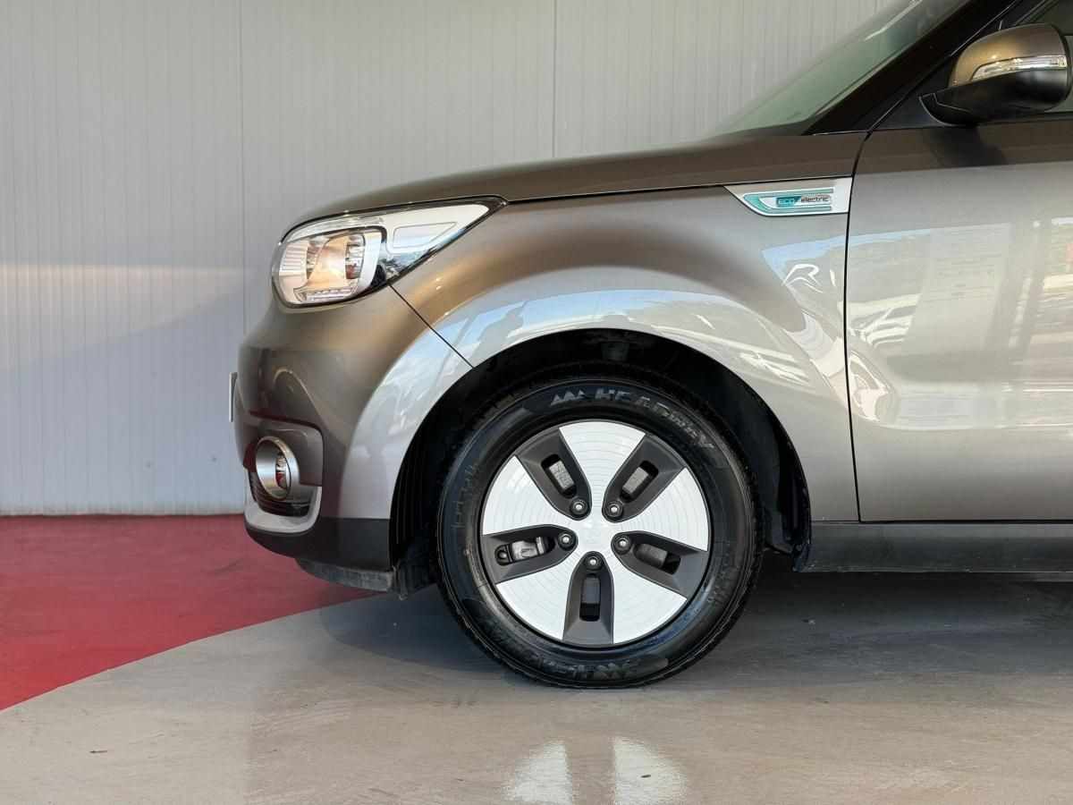 kia-soul-2017-eletrico-1400cc