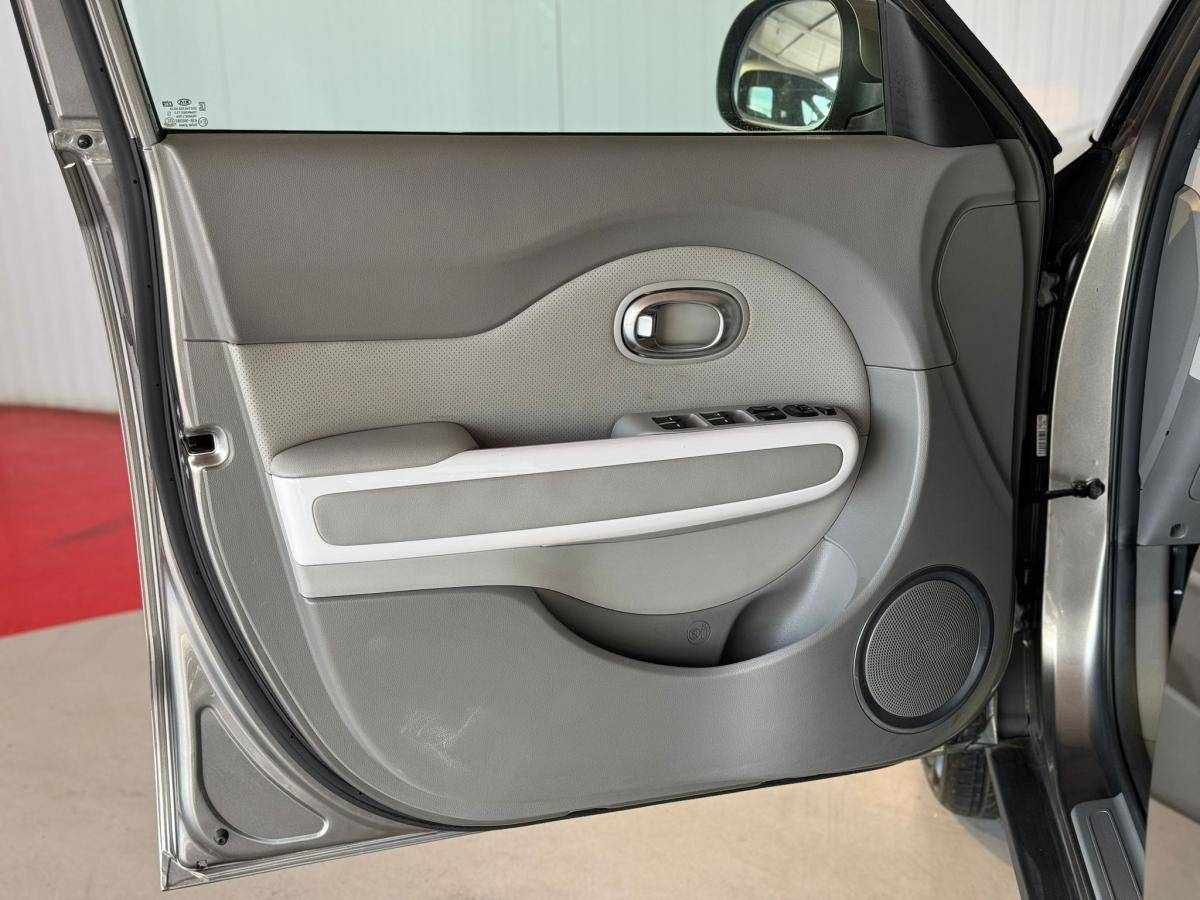 kia-soul-2017-eletrico-1400cc