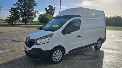 renault-trafic-2018-diesel-1598cc