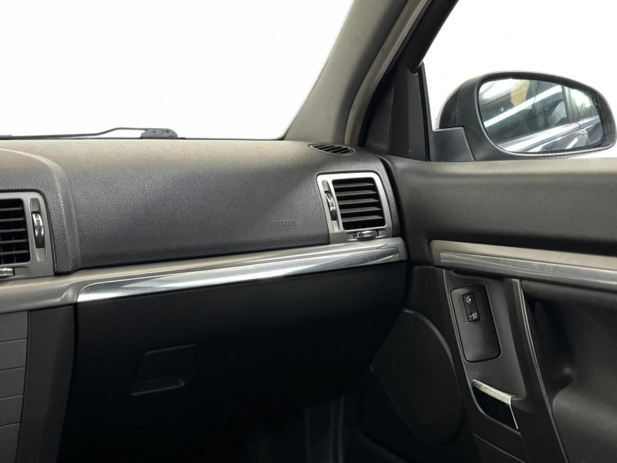 opel-vectra-caravan-2006-diesel-1910cc