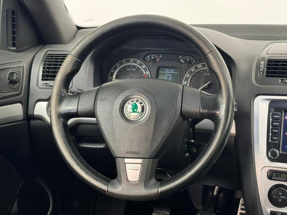 skoda-octavia-2006-diesel-1968cc