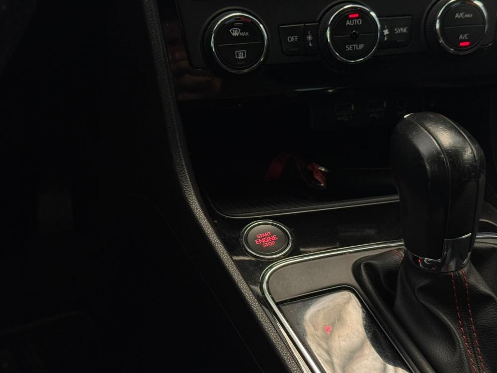 seat-leon-2018-diesel-1968cc