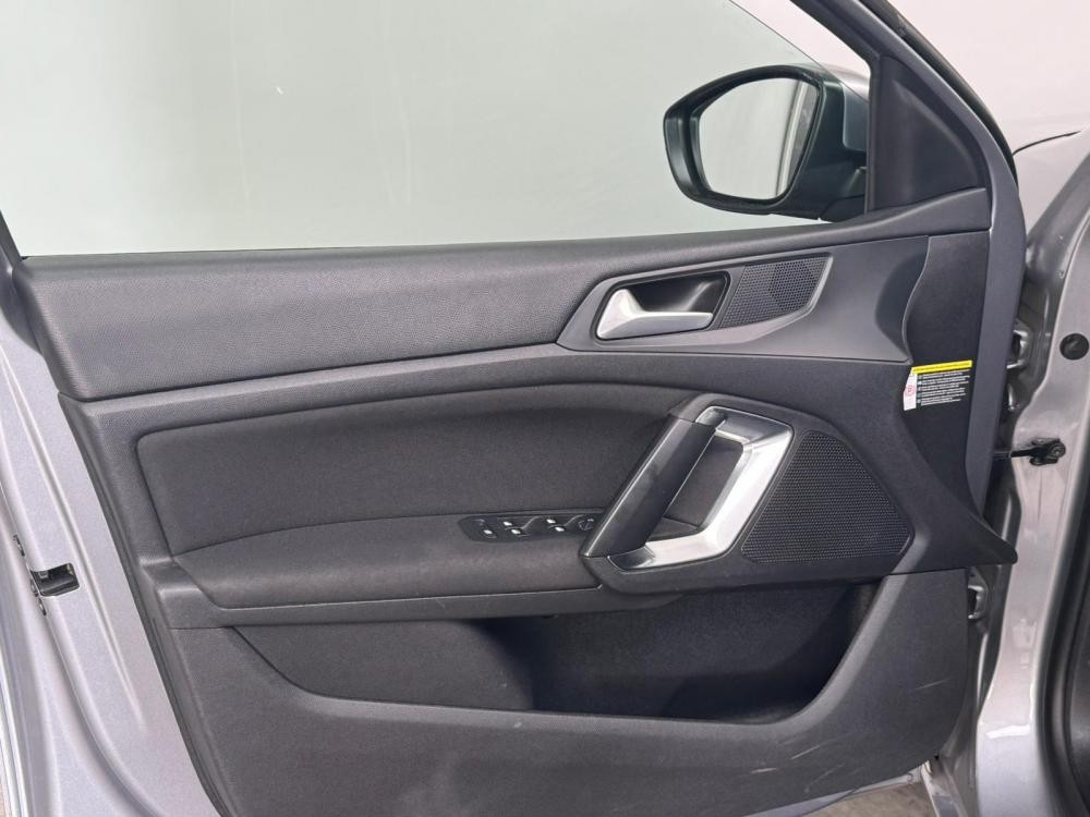 peugeot-308-2021-diesel-1499cc