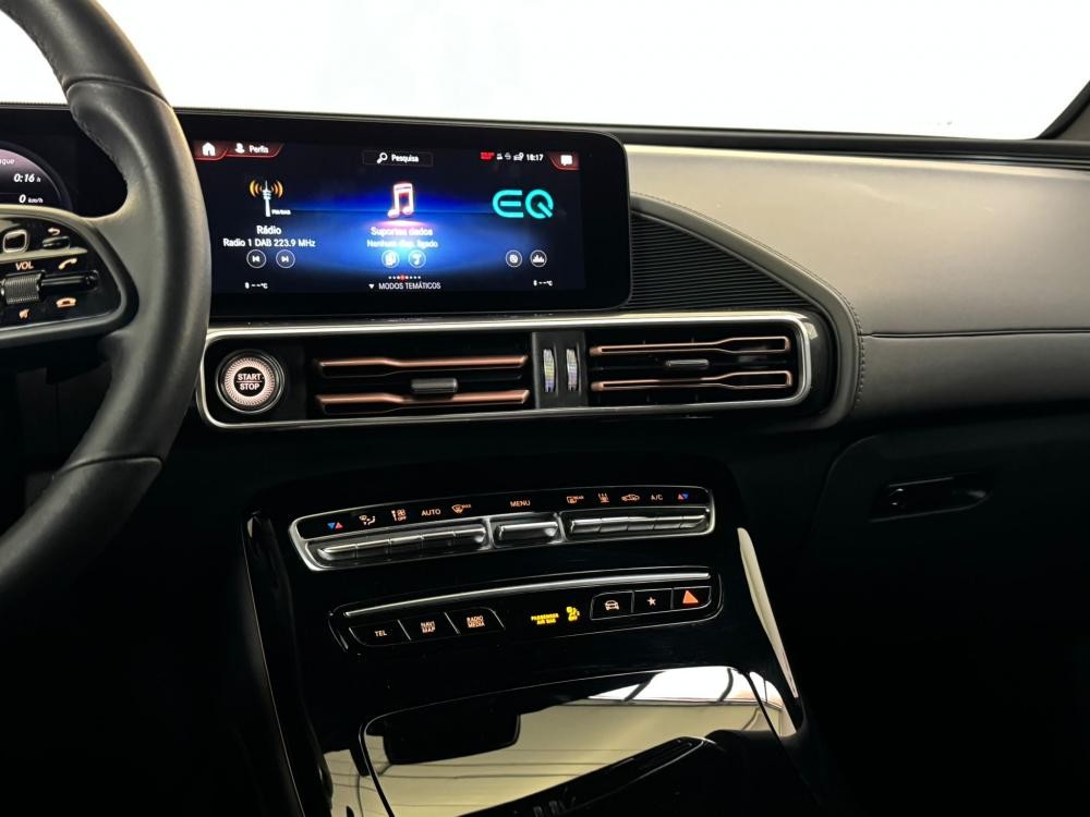 mercedes-benz-eqc-2021-eletrico-0cc