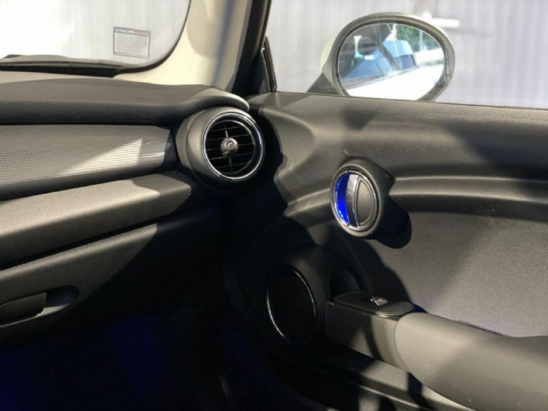 mini-cooper-2017-gasolina-1499cc