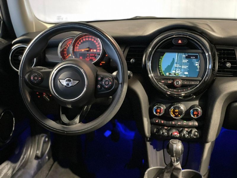 mini-cooper-2017-gasolina-1499cc