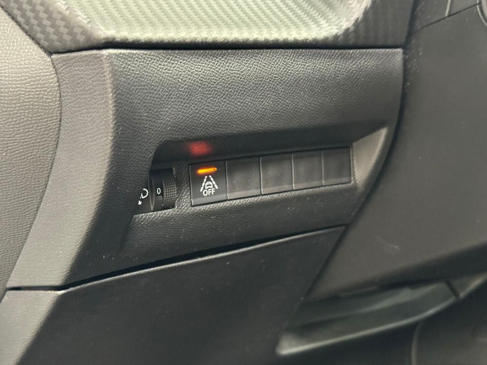 peugeot-2008-2020-gasolina-1199cc