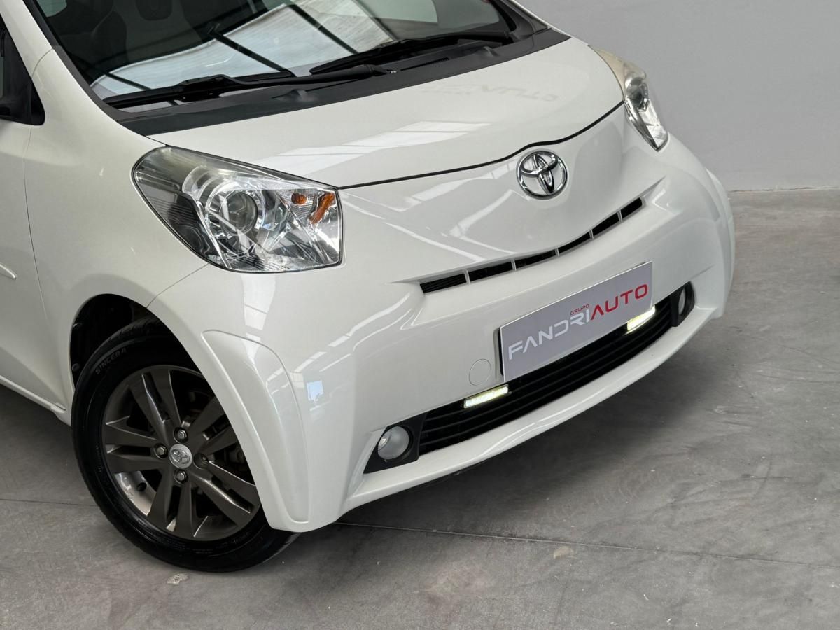 toyota-iq-2009-diesel-1364cc