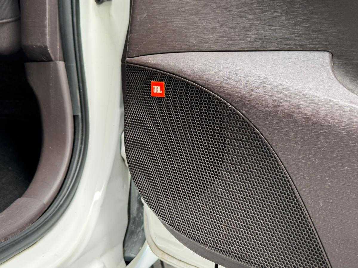 toyota-iq-2009-diesel-1364cc