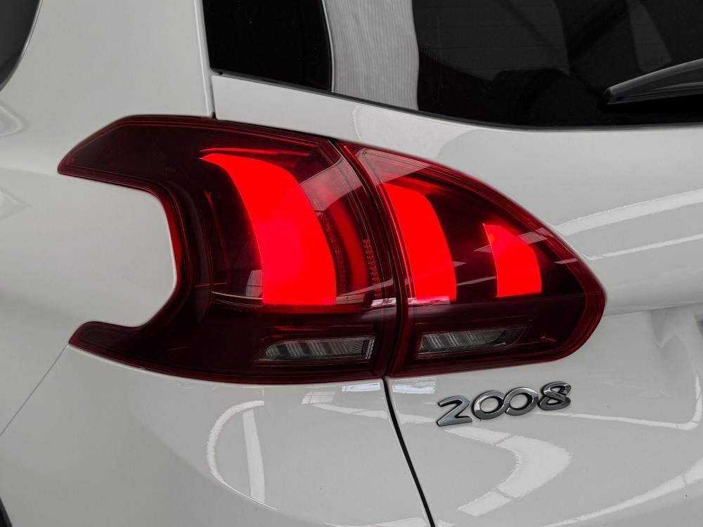 peugeot-2008-2019-gasolina-1199cc