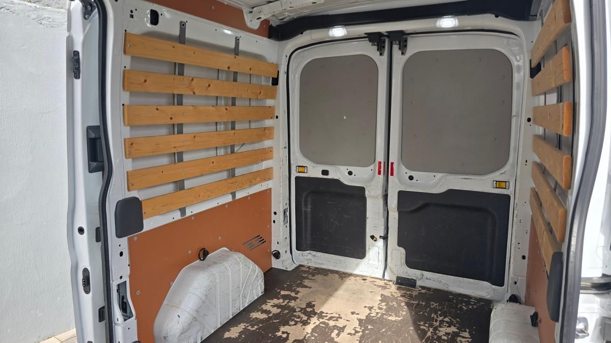 ford-transit-2019-diesel-1995cc
