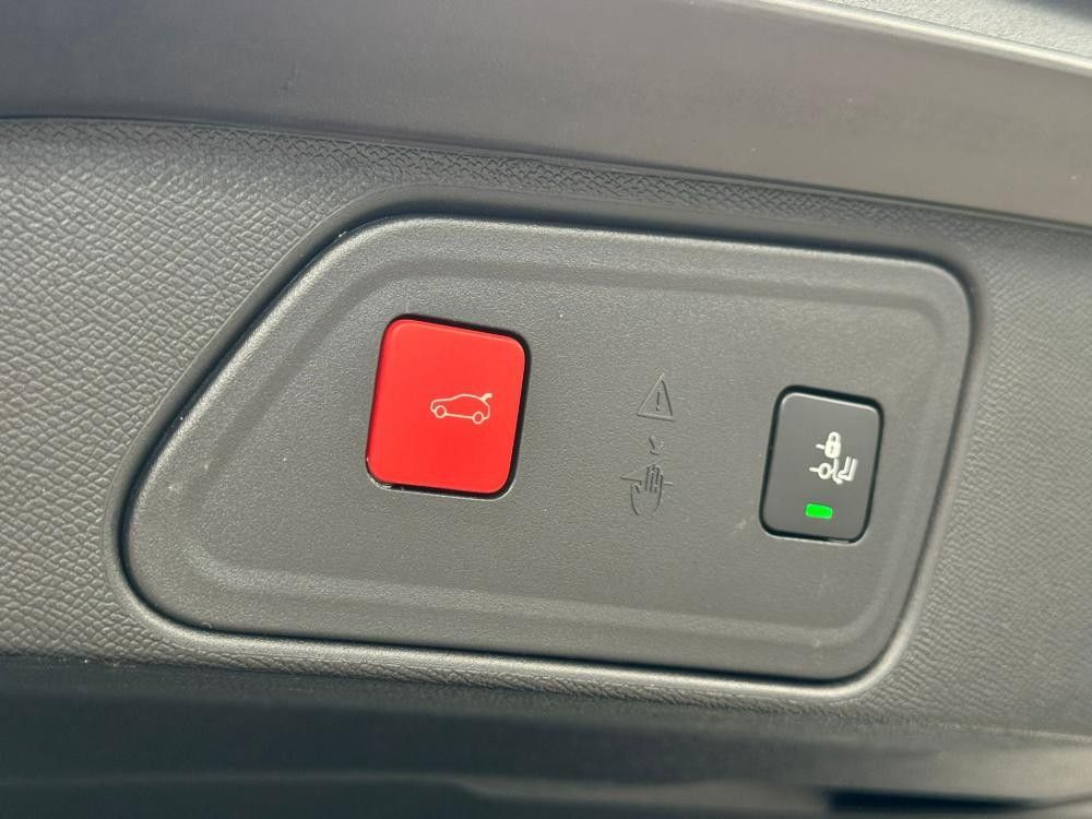 peugeot-3008-2020-hibrido-a-gasolina-1598cc