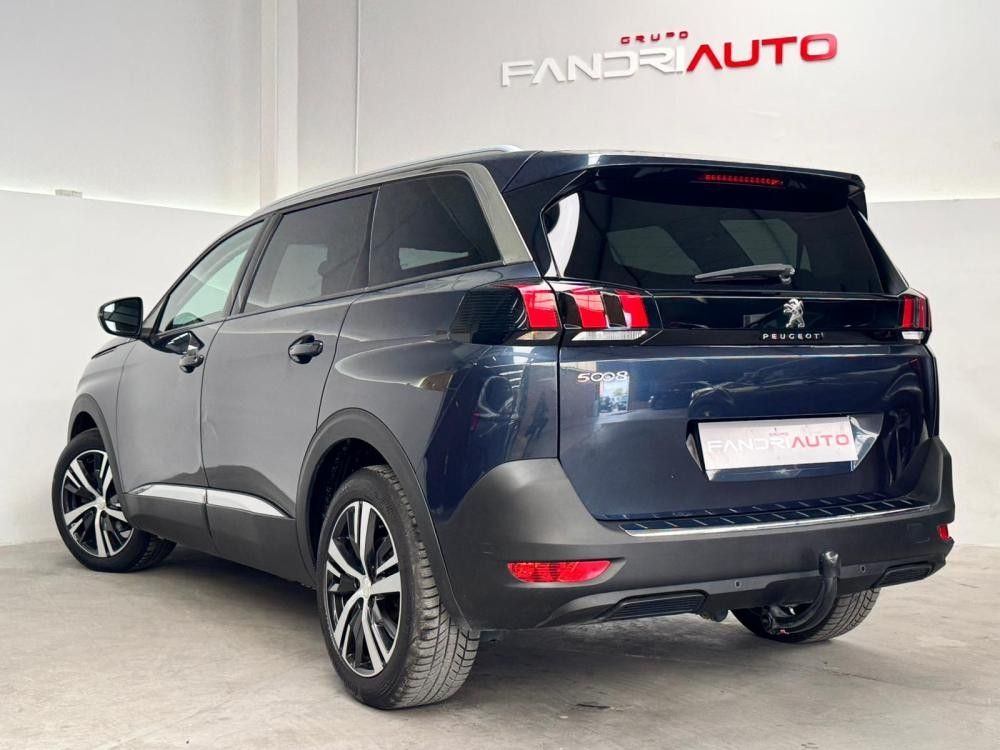 peugeot-5008-2019-diesel-1499cc