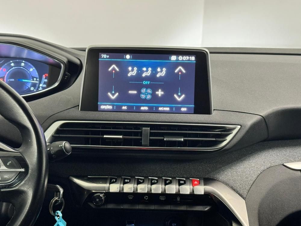 peugeot-5008-2019-diesel-1499cc